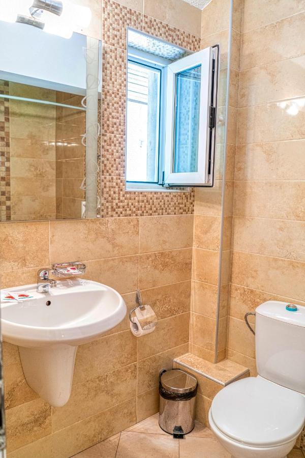 Крушун - Единствена На Метри От Водопадите, Krushun - The Only Stay Just Meters From The Waterfalls Krushuna Exterior photo